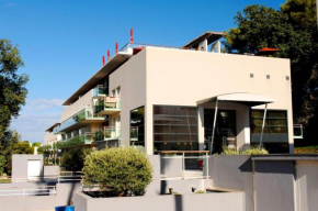 Гостиница Appart'Hotel Odalys Olympe  Антиб